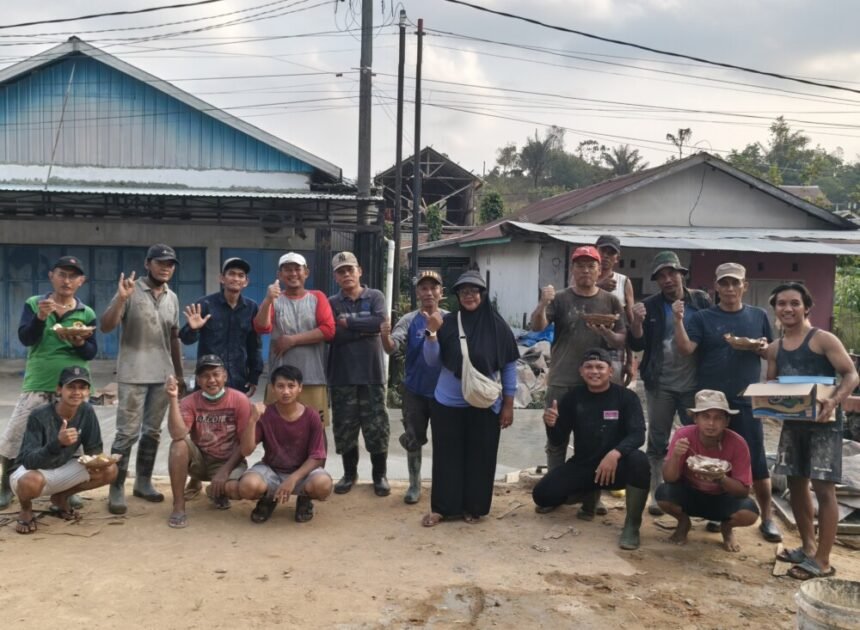 PAC LDII Harapan Baru Gotong Royong Dukung Pengecoran Jalan Jati 4